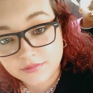 Meet your Posher, Lindsey